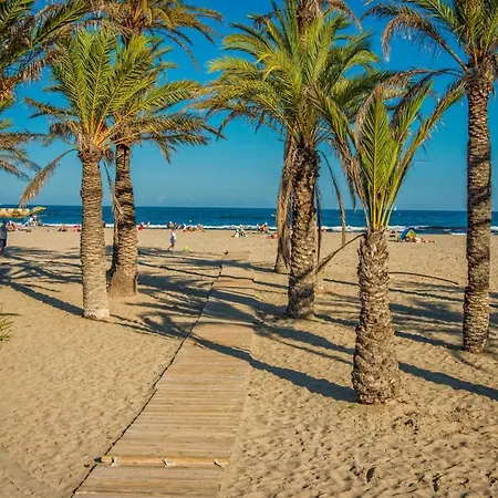 Willa Octante By Plus *